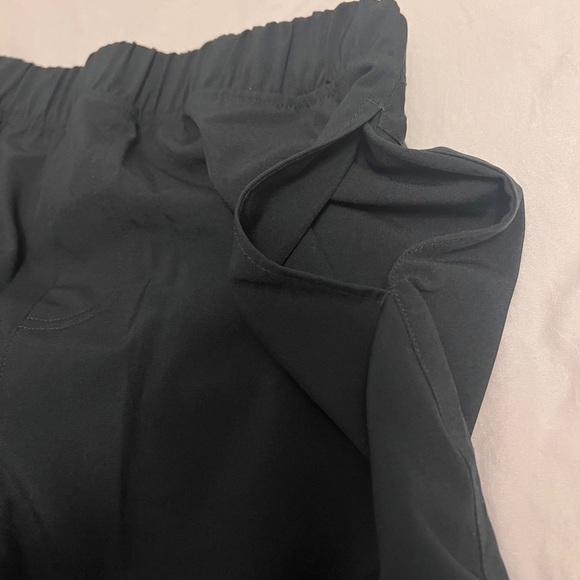 New Balance Cargo Jogger Pants - Picture 8 of 8